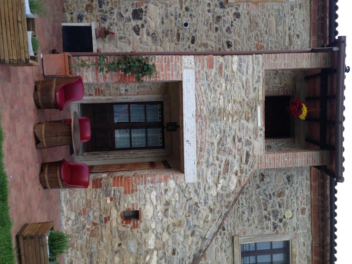 Vila Agriturismo Podere La Selva Serre Di Rapolano Exteriér fotografie